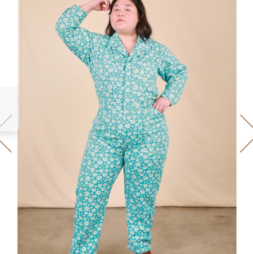 Big bud press jumpsuit on lazy Daisy print